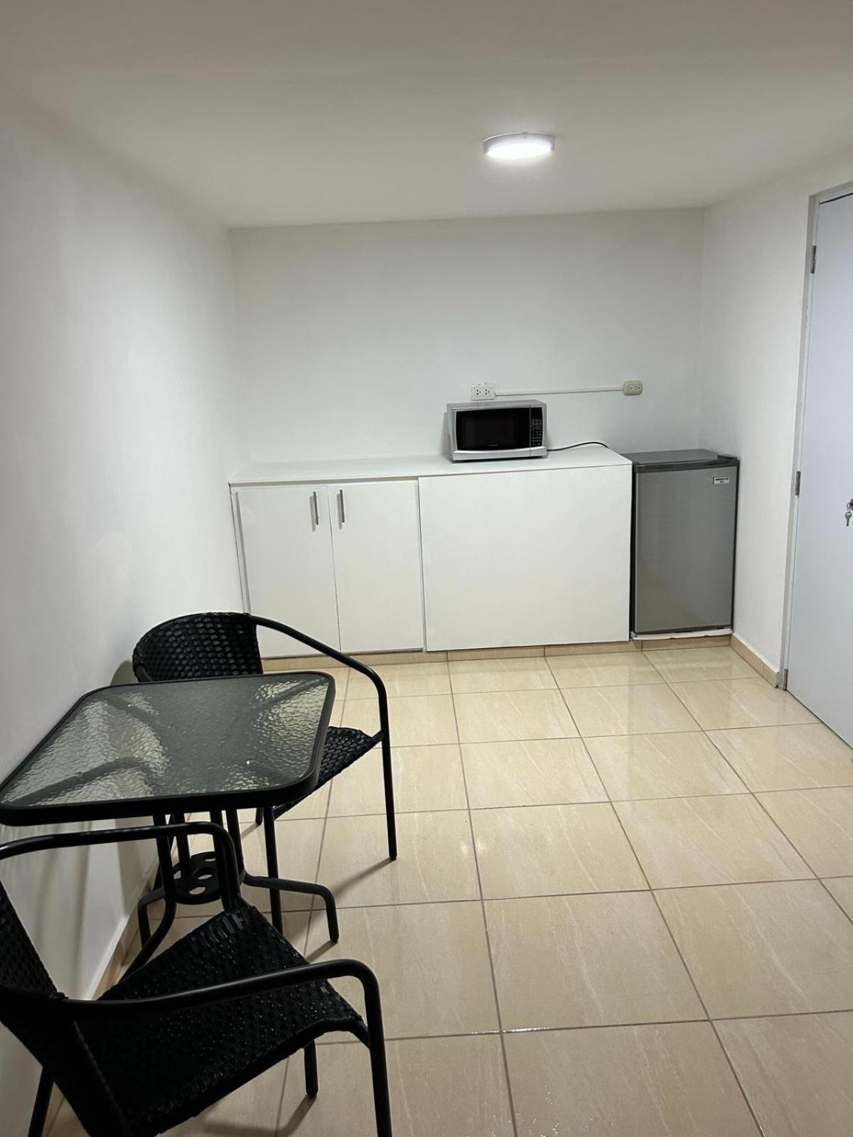 Hillmon'S Hotel Bar Lounge Sosúa Εξωτερικό φωτογραφία