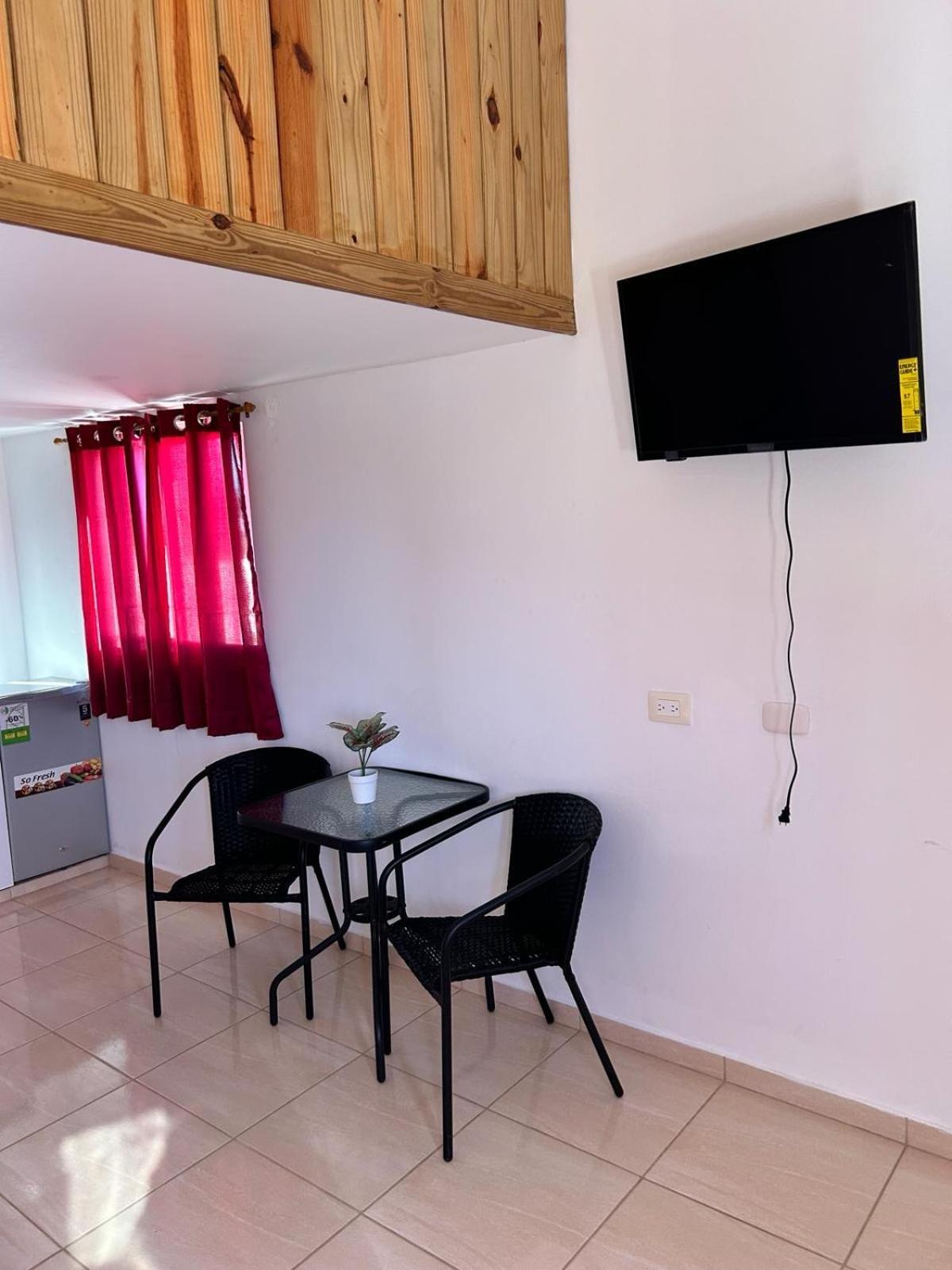 Hillmon'S Hotel Bar Lounge Sosúa Δωμάτιο φωτογραφία
