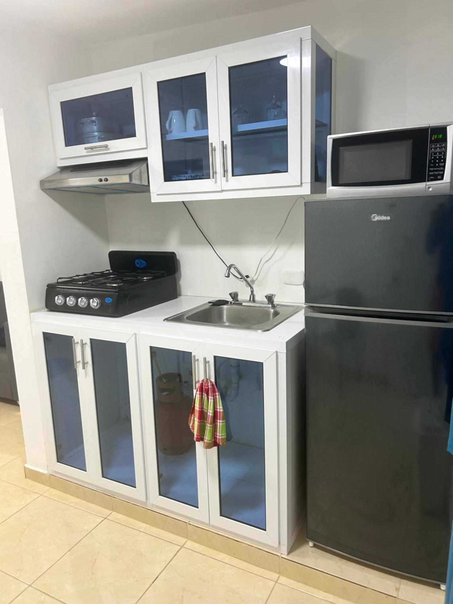 Hillmon'S Hotel Bar Lounge Sosúa Εξωτερικό φωτογραφία